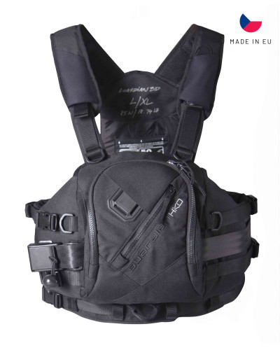 Schwarze Schwimmweste mit robustem Material, verstellbaren Gurten und ergonomischer Passform für sicheren Einsatz im Wildwasser.
