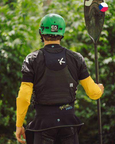 Black slalom swim vest with a slim fit and secure fit for maximum freedom of movement during competition.