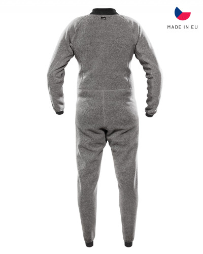 Fleece coverall with front zipper, heat-insulating, breathable, ergonomic cut, ideal under dry clothing.