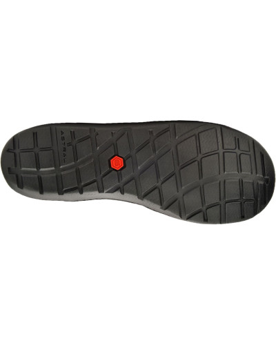Schwarzer Neoprenschuh mit hohem Schaft, roter Kontrastnaht und griffiger Sohle für Wassersport.